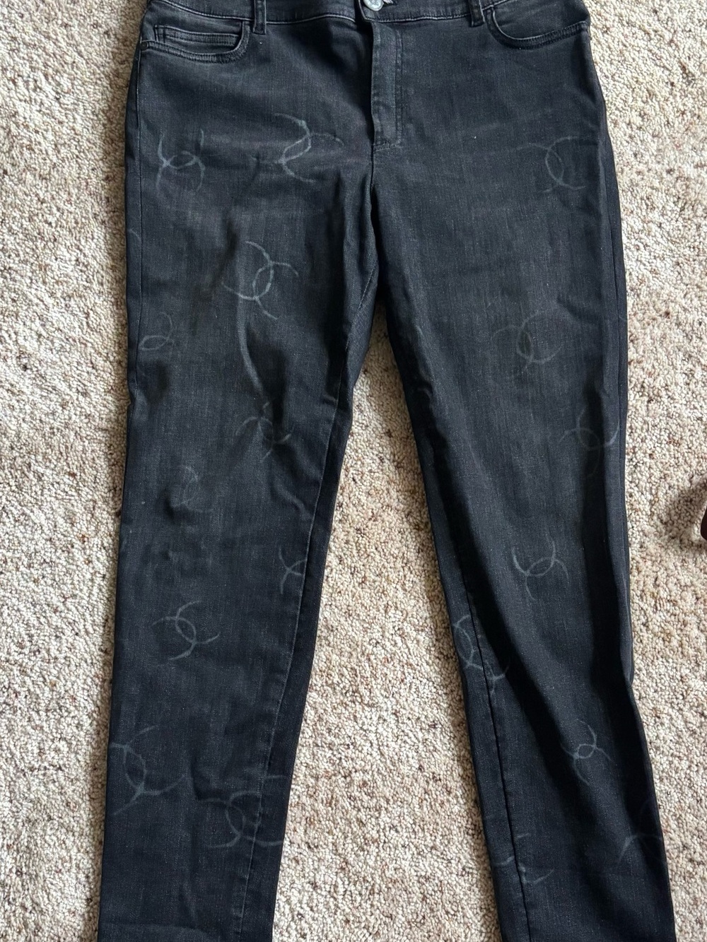 CHANEL Black Skinny Jeans with Subtle CC Motif